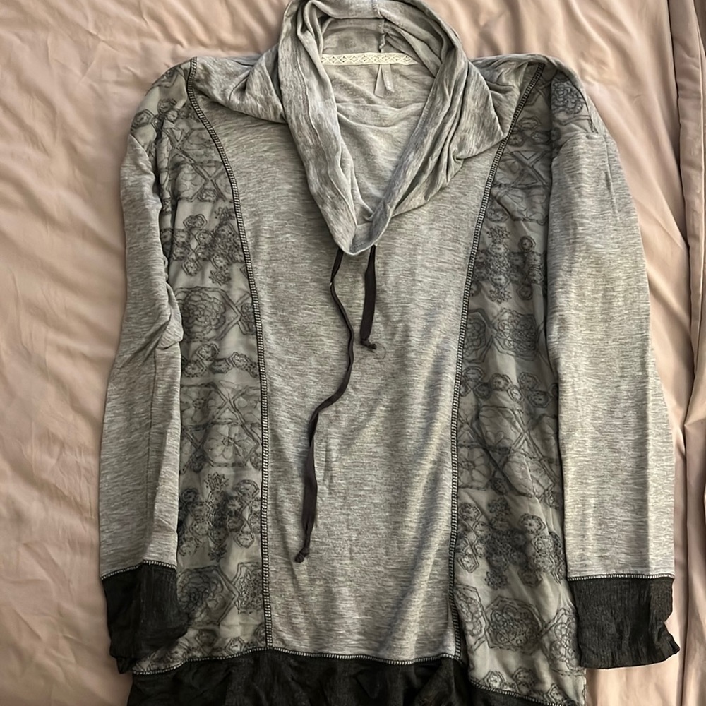 Vanity Turtle neck sweater
